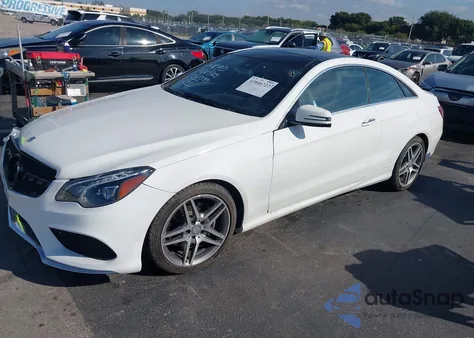 2016 Mercedes-Benz E 400 z USA, uszkodzony, nr VIN WDDKJ6FB4GF325555